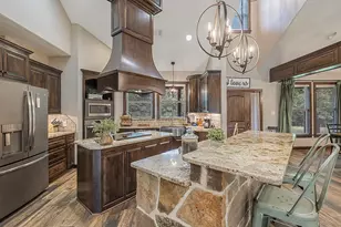 1408 Pine Wilderness Dr, Queen City, TX 75572 - Photo 10