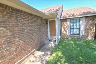 4514 Carmel Ln, Rowlett, TX 75088 - Photo 2