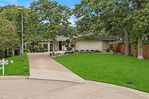 800 Shady Bend Ct, Highland Village, TX 75077 - Photo 1