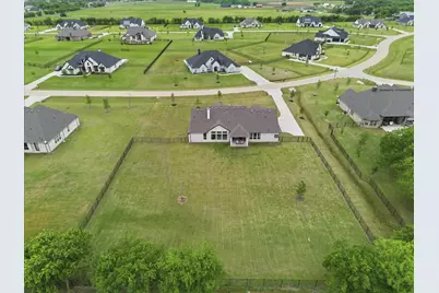 300 Waterview Drive, Gunter, TX 75058 - Photo 34
