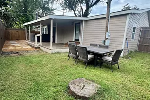 889 Quail Creek Cir, Pottsboro, TX 75076 - Photo 18