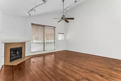 1429 Caddo Street #B, Dallas, TX 75204 - Photo 4