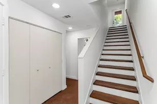 1429 Caddo St, Dallas, TX 75204 - Photo 2