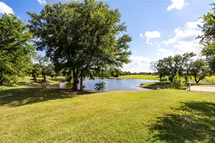 505 Acorn Trl, Granbury, TX 76049 - Photo 1