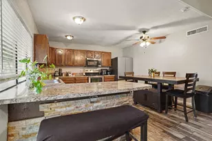 3916 Longmeadow Way, Fort Worth, TX 76133 - Photo 12