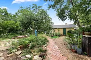 2502 Burlington Blvd, Dallas, TX 75211 - Photo 18