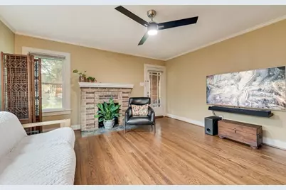 2502 Burlington Boulevard, Dallas, TX 75211 - Photo 8
