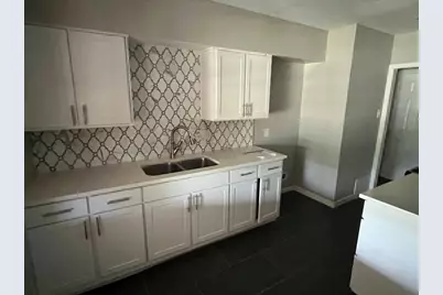 3250 Highland Woods Circle, Dallas, TX 75241 - Photo 4