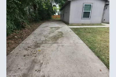 3823 Colonial Avenue, Dallas, TX 75215 - Photo 4
