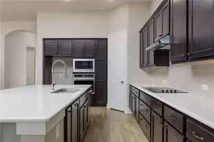 1829 Leo Dr, Van Alstyne, TX 75495 - Photo 10