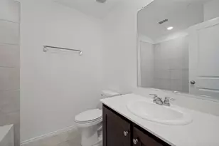 14045 Ilderton St, Pilot Point, TX 76258 - Photo 10