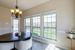 303 Fountain Creek Ct, Ovilla, TX 75154 - Photo 14