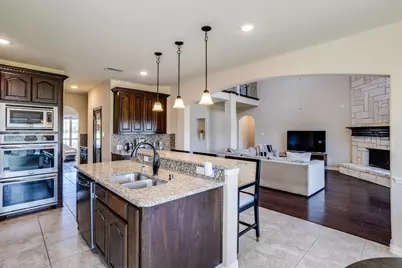303 Fountain Creek Court, Ovilla, TX 75154 - Photo 12