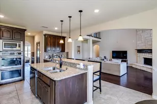 303 Fountain Creek Ct, Ovilla, TX 75154 - Photo 12