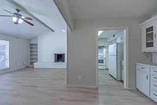 10679 Sandpiper Ln, Dallas, TX 75230 - Photo 12