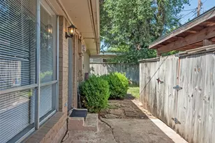 10679 Sandpiper Ln, Dallas, TX 75230 - Photo 26