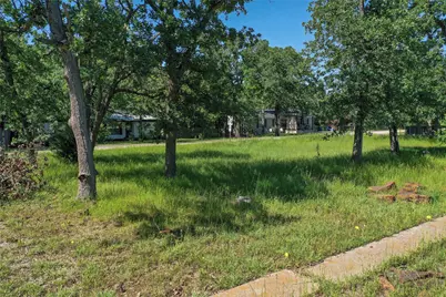 1102 Maple Drive, Bartonville, TX 76226 - Photo 4