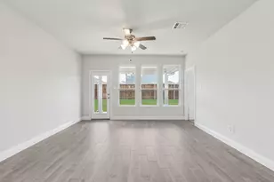 709 Rain Barrel Pl, Weston, TX 75009 - Photo 8