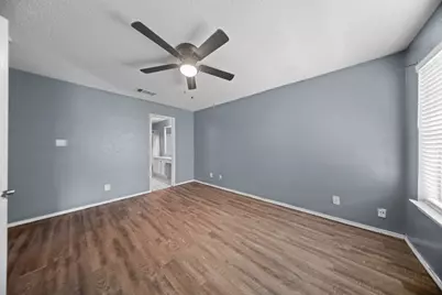 5501 Stoney Glen Drive, Mesquite, TX 75150 - Photo 12