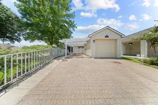 5501 Stoney Glen Dr, Mesquite, TX 75150 - Photo 1