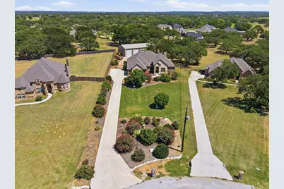111 Flying Diamond Drive, Springtown, TX 76082 - Photo 6