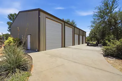 111 Flying Diamond Drive, Springtown, TX 76082 - Photo 32