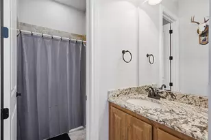 111 Flying Diamond Dr, Springtown, TX 76082 - Photo 26