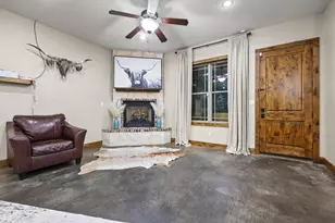 7106 County Road 4729, Commerce, TX 75428 - Photo 18