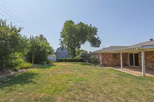 7601 Trimble Dr, Fort Worth, TX 76134 - Photo 32