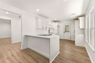 2911 S Denley, Dallas, TX 75216 - Photo 10
