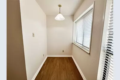 6105 Paradise Drive, Arlington, TX 76001 - Photo 14