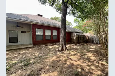 6105 Paradise Drive, Arlington, TX 76001 - Photo 28