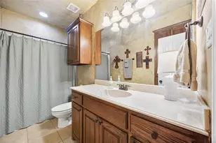 1354 Shadow Lakes Dr, Wills Point, TX 75169 - Photo 14