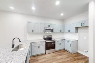 3709 Bonnie Brae St, Denton, TX 76226 - Photo 12