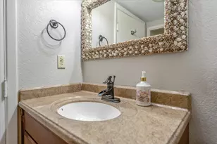 727 Callender Lake Dr, Murchison, TX 75778 - Photo 22