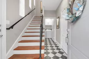 2100 N Fitzhugh Ave, Dallas, TX 75204 - Photo 2
