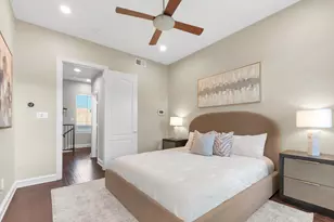 2100 N Fitzhugh Ave, Dallas, TX 75204 - Photo 12