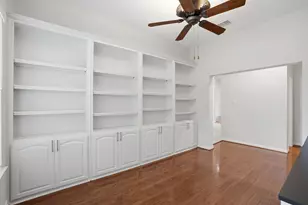 1921 Old York Dr, Keller, TX 76248 - Photo 6