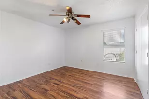 5437 New Castleton Ln, Fort Worth, TX 76135 - Photo 20