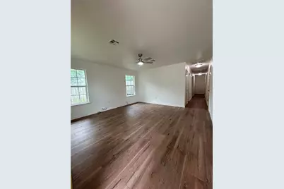 1325 E Jones Street, Sherman, TX 75090 - Photo 6