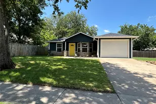 1325 E Jones St, Sherman, TX 75090 - Photo 1