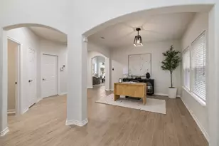 4617 Dwarf Nettle Dr, Fort Worth, TX 76244 - Photo 2
