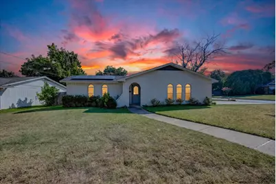 629 Newton Drive, Burleson, TX 76028 - Photo 1