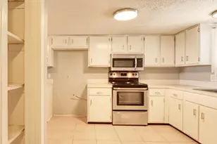 109 Harbor Dr, Runaway Bay, TX 76426 - Photo 12