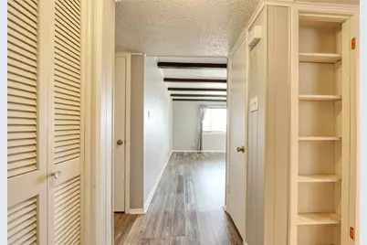 109 Harbor Drive #205, Runaway Bay, TX 76426 - Photo 4