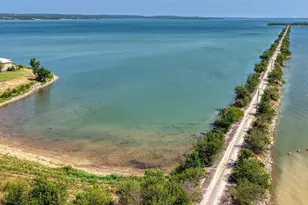 109 Harbor Dr, Runaway Bay, TX 76426 - Photo 34