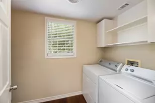 8823 San Benito Way, Dallas, TX 75218 - Photo 6