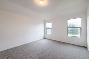 748 Wylie St, Crowley, TX 76036 - Photo 14