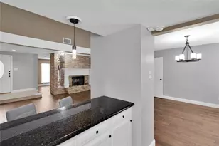 4927 Stage Line Dr, Arlington, TX 76017 - Photo 32