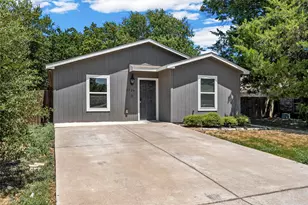 2724 Sarah St, Waco, TX 76706 - Photo 2